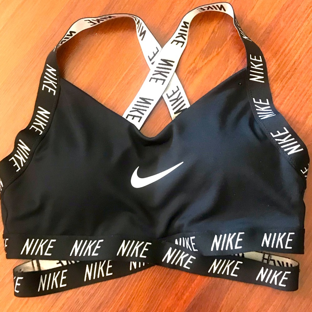Nike Indy Logo Sports Bra